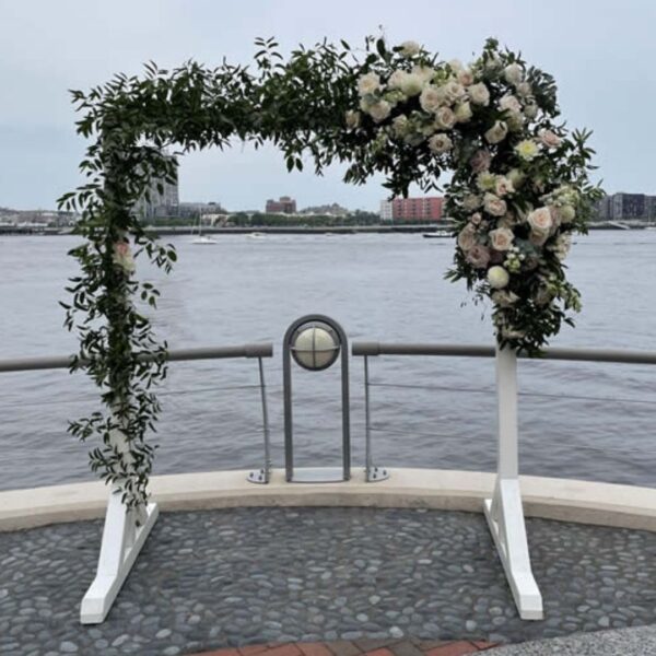 White-Promenade-Arbor-1-600x600