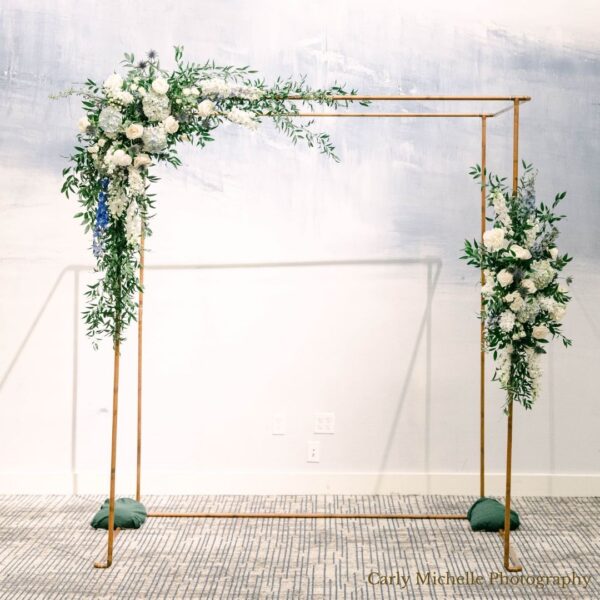 copper-arbor-chuppah-600x600
