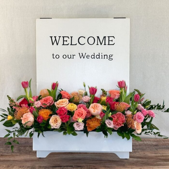 floral-welcome-sign-700x700