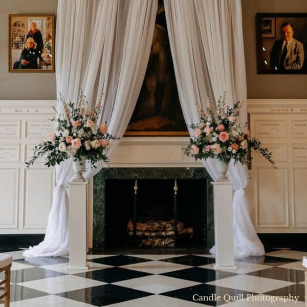 white-footed-pedestals-a-2-600x600